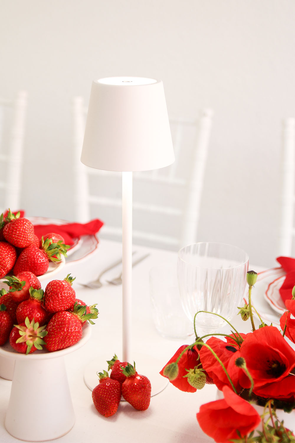LED-Tischlampe LUXE LIGHT weiß LED-Tischlampe LUXE LIGHT weiß